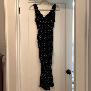 Ingrid & Isabel Side Shirred Midi Maternity Dress